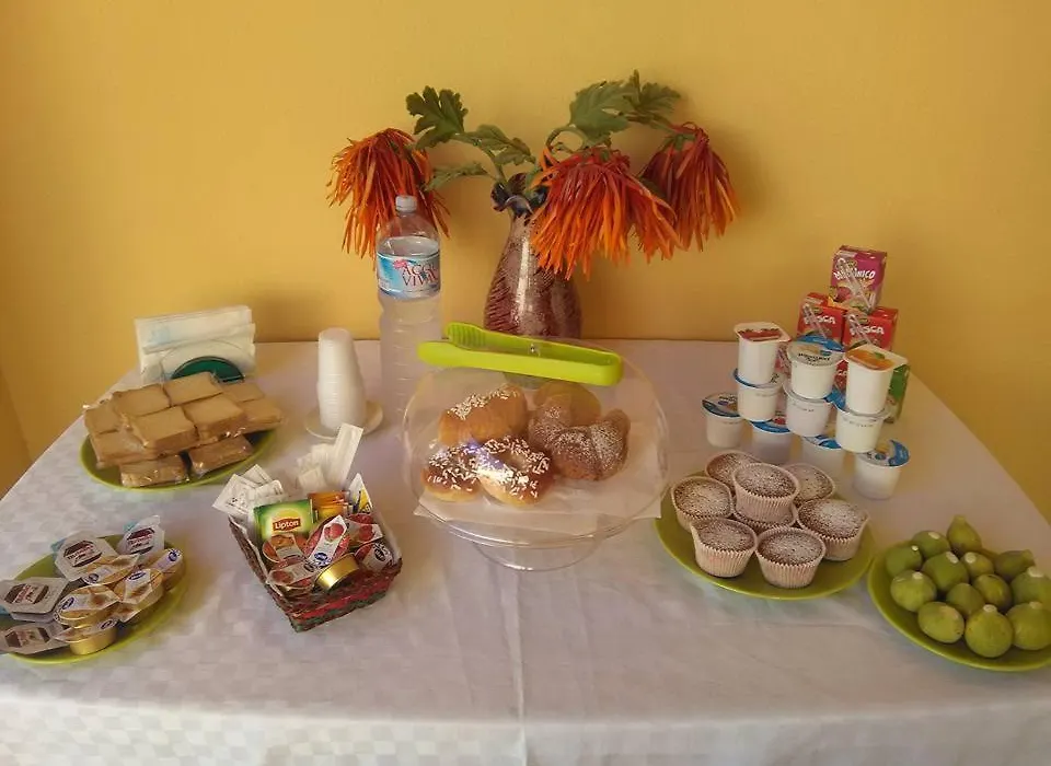 La Casa Gialla-1